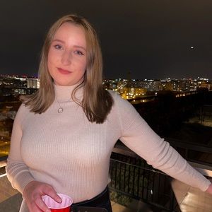 Meet your Posher, Alexandra